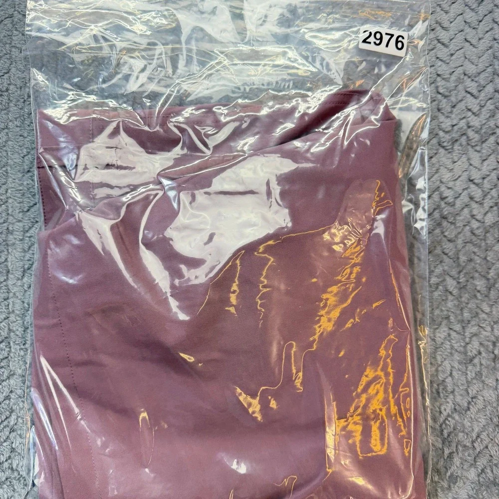 NEW Travis Mathew Mens Golf Shorts‎ 42 Pink Eco Collection Lifestyle Performance
